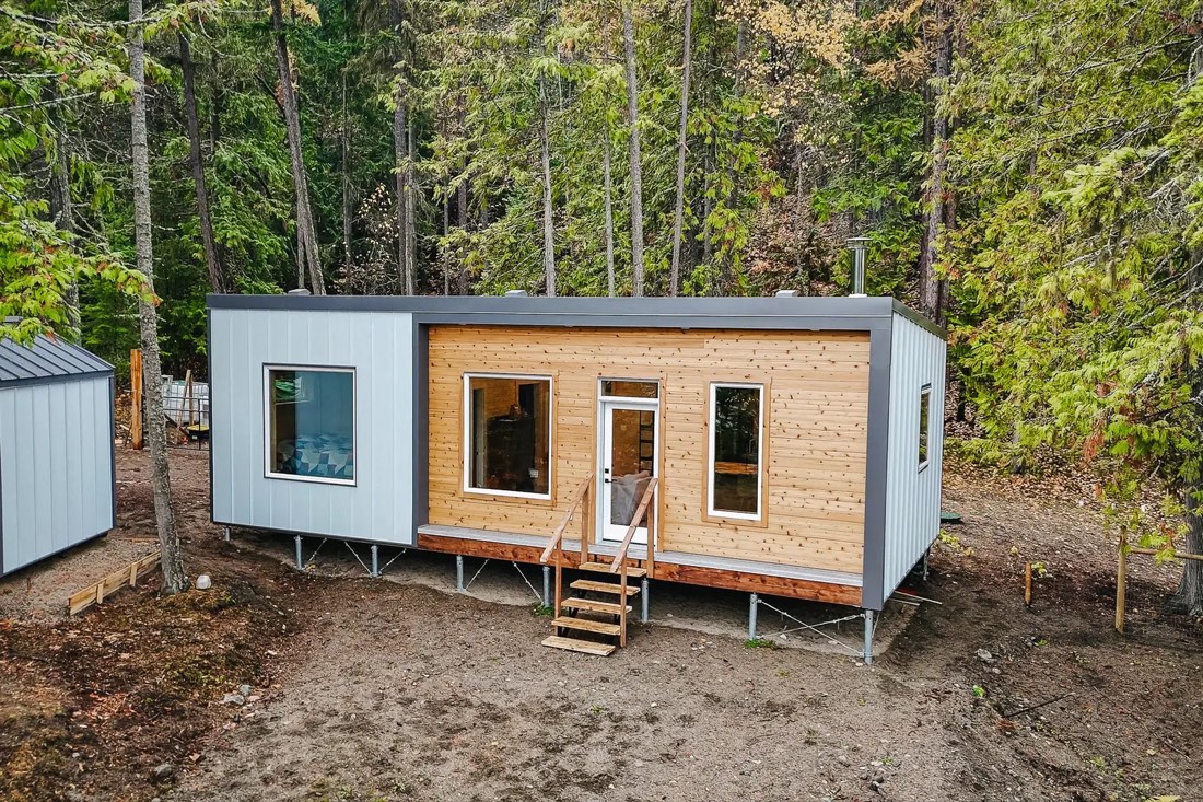 One Bedroom Home + Matching Sauna in Edgewood, BC